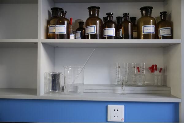 化學分析室-2
